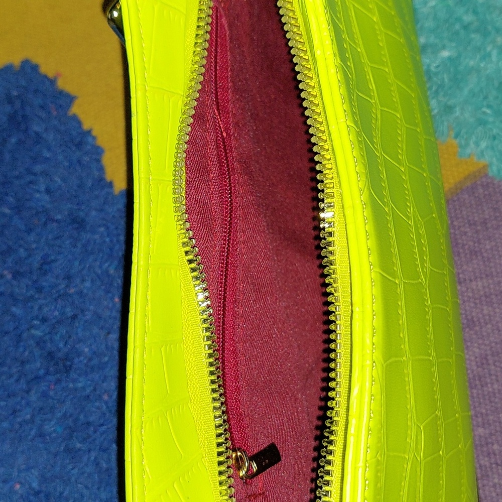 Aldo Neon Yellow/Green Crocodile Heels Sz 10 + Mathching Unbranded Bag - Picture 13 of 16